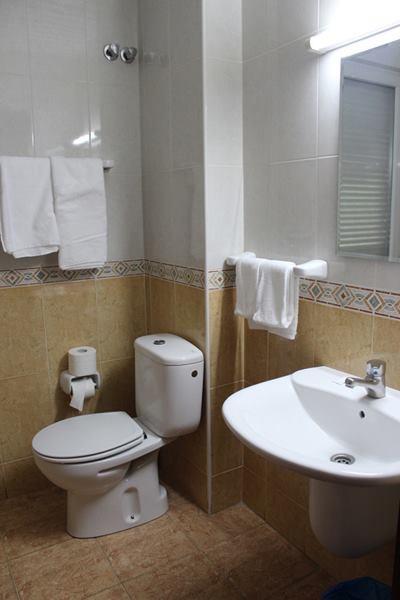 Hostal Pancorbo Luaran gambar