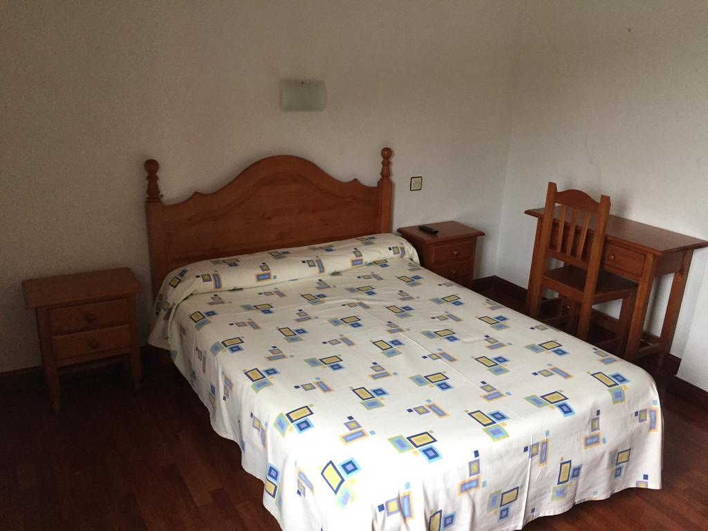 Hostal Pancorbo Luaran gambar